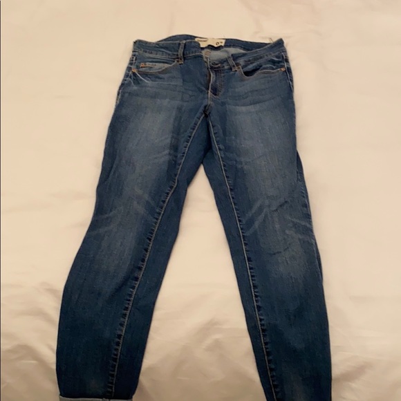 High waisted jeans